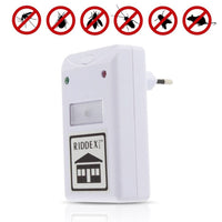 Repellente Elettrico ad Ultrasuoni per topi e insetti