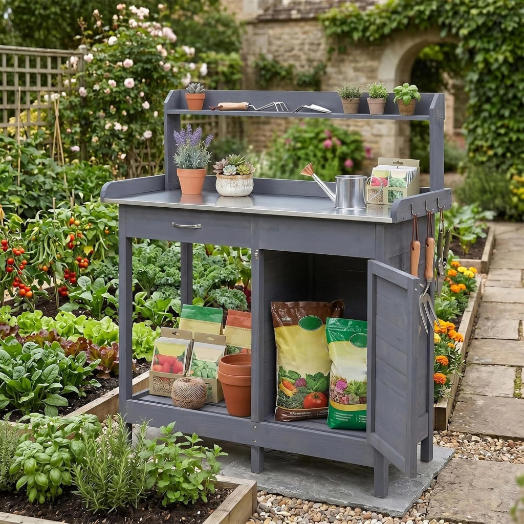 Tavolo da Giardinaggio in Legno con Piano in Acciaio (Grigio) | Tavolo per Piante con Ripiani Aperti, Armadietto, Cassetto e 3 Ganci, Banco da Lavoro per Giardino e Balcone, 112x46,5x125 cm