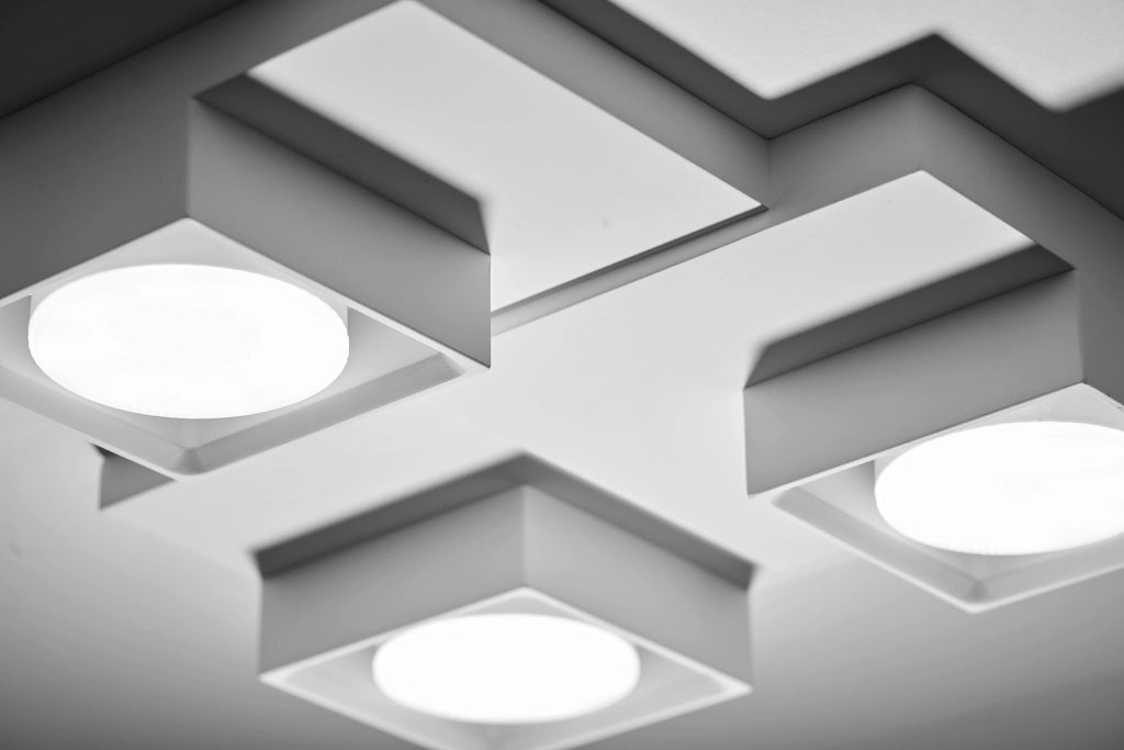 SIBARI lampada da Soffitto 3 Luci in gesso bianco attacco GX53 31X29CM