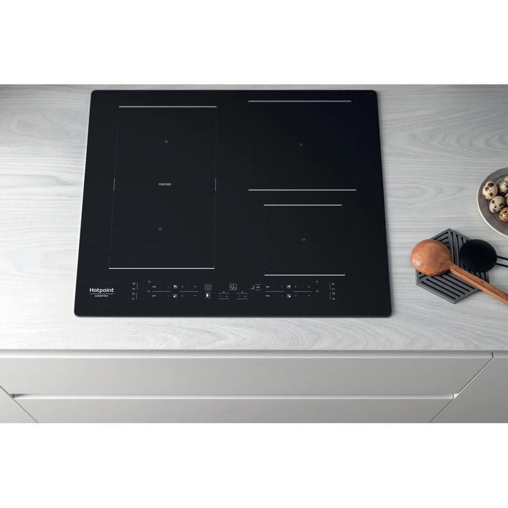 Hotpoint Ariston Piano cottura a induzione HB 3160C NE