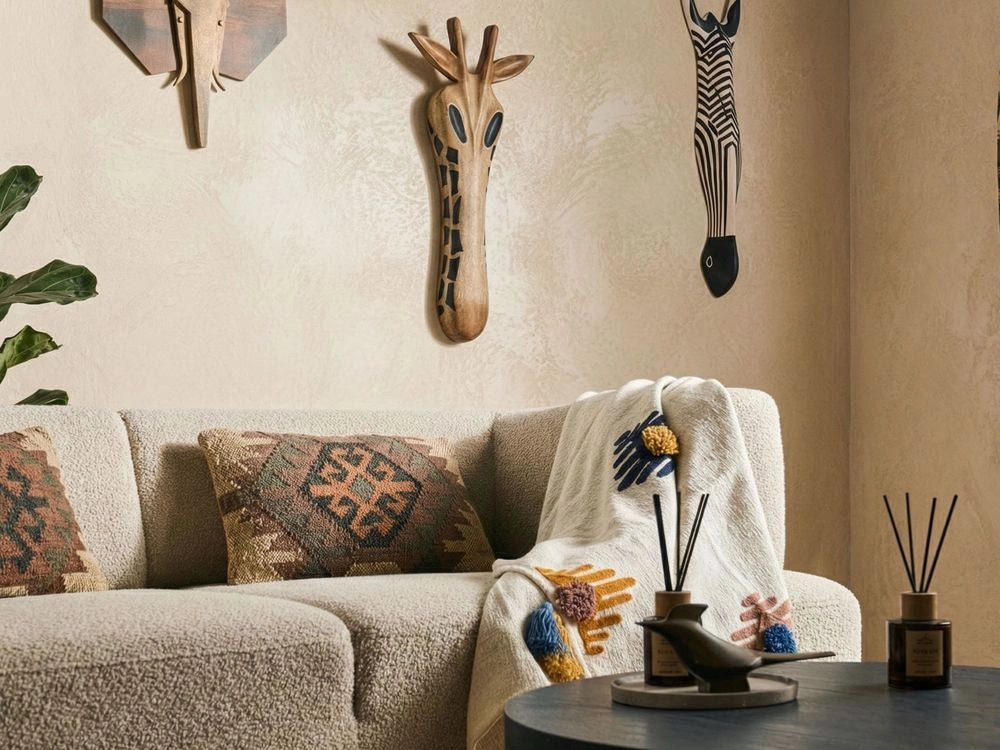 Decorazione da parete in legno di mango marrone Decorazione da appendere con motivo giraffa Stile boho swahili fatto a mano