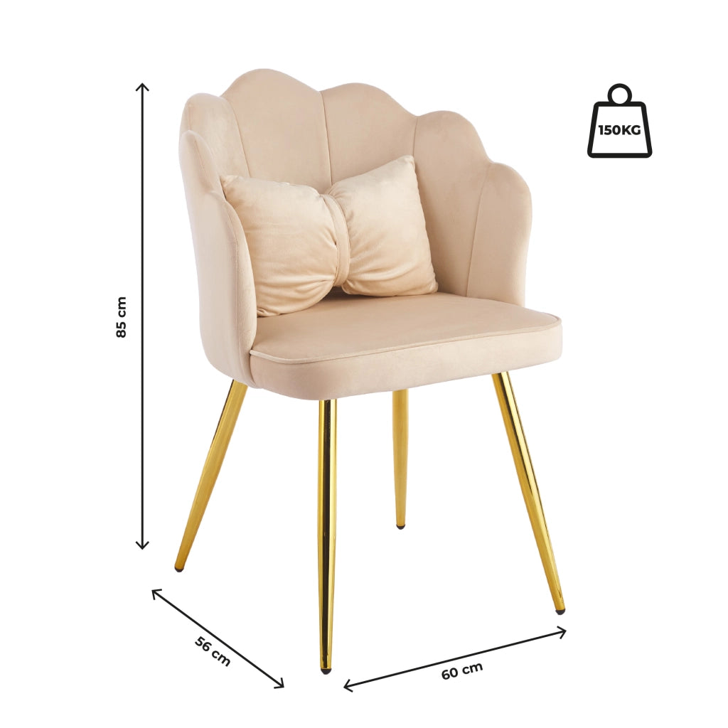 Poltroncina Elegante in Velluto con Schienale a Conchiglia, Cuscino e Gambe in Acciaio, Sedia Imbottita elegante Crema