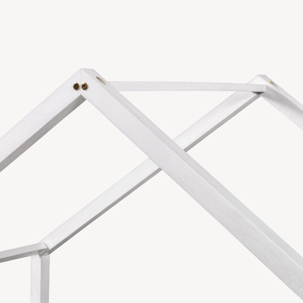 Letto per Cameretta Treviolo a Forma di Casetta in Stile Montessori con Materasso 80x160 cm - Bianco [en.casa]