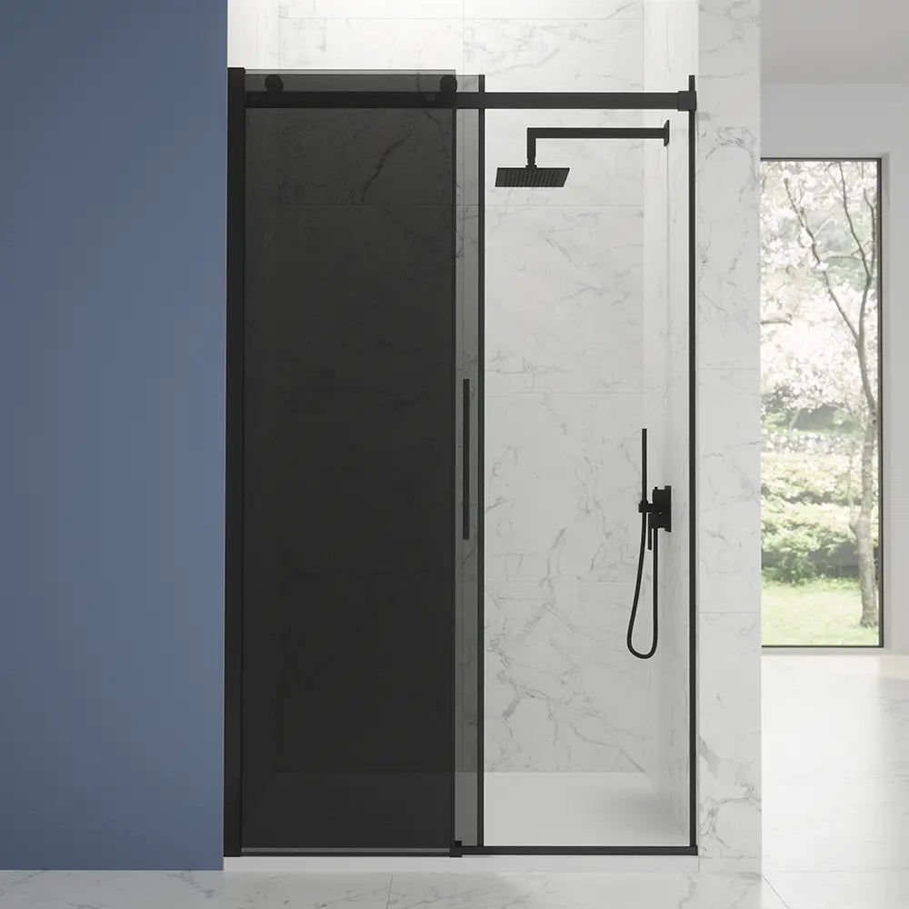 Porta doccia 120cm apertura scorrevole profili nero opaco vetro 8mm fumé h195 | Creta
