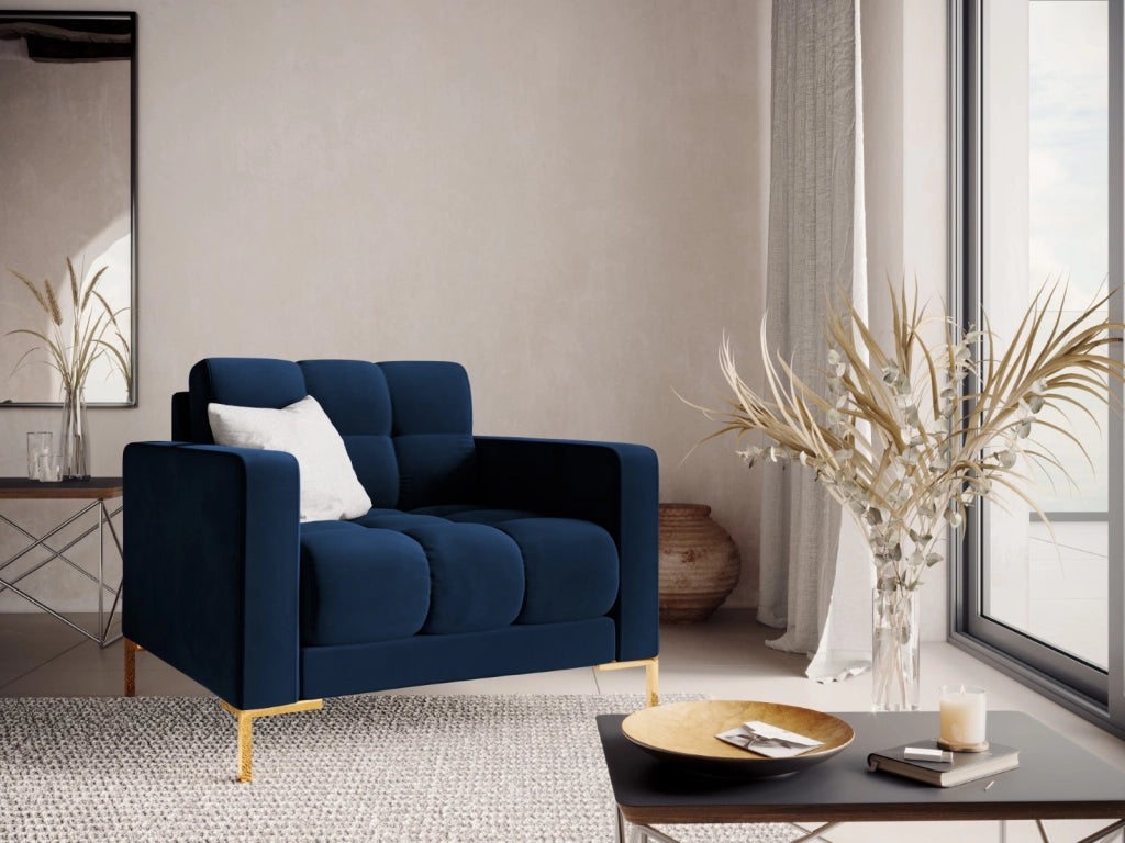 Cosmopolitan Design - Poltrona "Bali" in velluto blu reale 