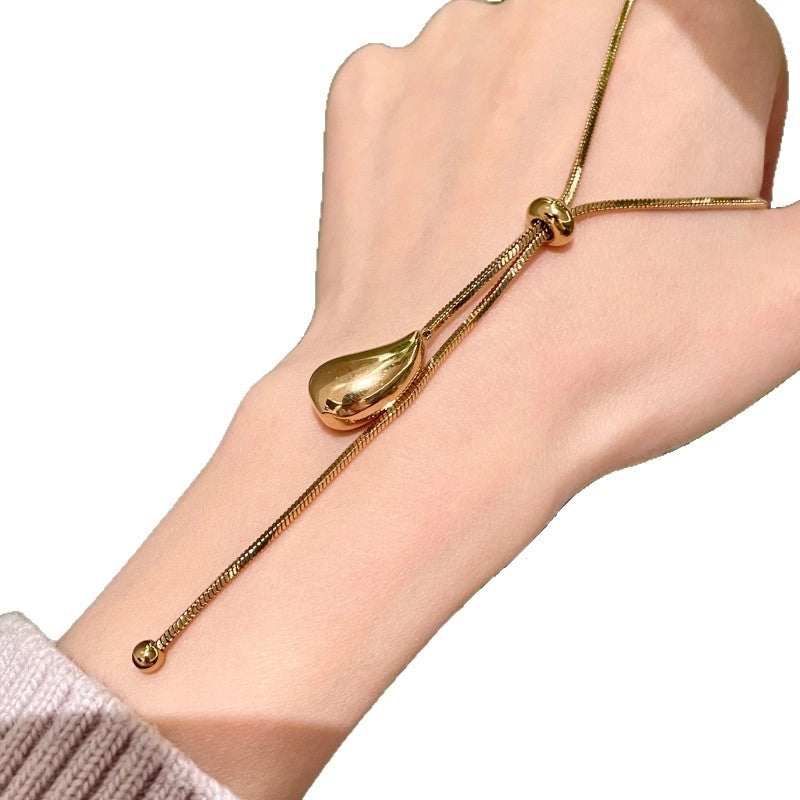 Nuova collana lunga estraibile a goccia dorata alla moda