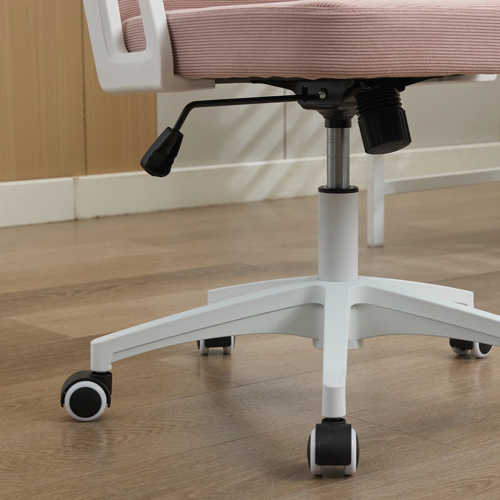 Sedia da ufficio ergonomica in rete con supporto lombare regolabile, braccioli pieghevoli e ruote silenziose rosa