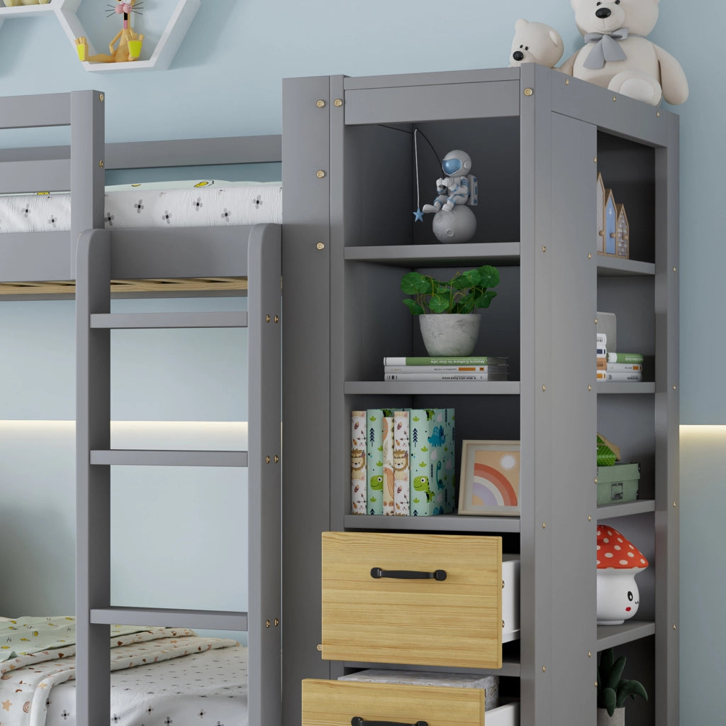 Letto a castello 90x200 cm con due cassetti; scaffale laterale e comodino separato; grigio chiaro/naturale