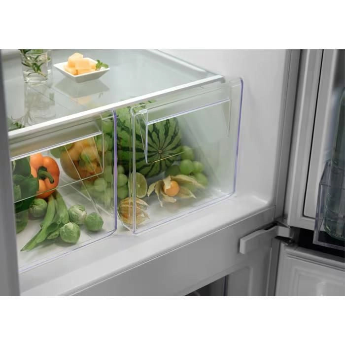 Electrolux KNS5LE16S frigorifero con congelatore Da incasso 233 L E Bianco