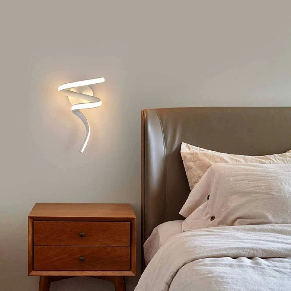 Trade Shop - Applique Led Curvo 10 W Lampada Da Parete Stilizzata 3 Colorazioni Luce Aq19-3c -