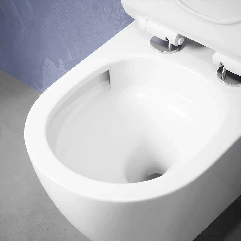 Vaso sospeso tornado silent flush in ceramica bianco lucido sedile con chiusura rallentata | Parigi