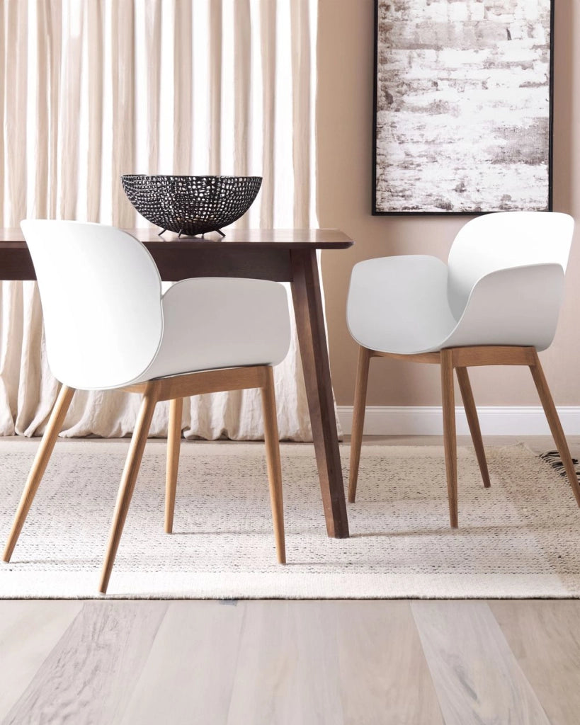 Set di 2 sedie da pranzo Sedute in plastica bianca Gambe in metallo per sala da pranzo cucina