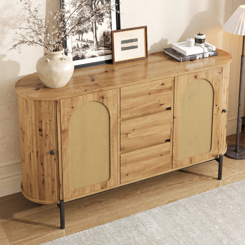 Credenza e madia ovale con ante scorrevoli, 3 cassetti e ripiani regolabili, in MDF e rattan, naturale, 140 × 38 × 77,5 cm