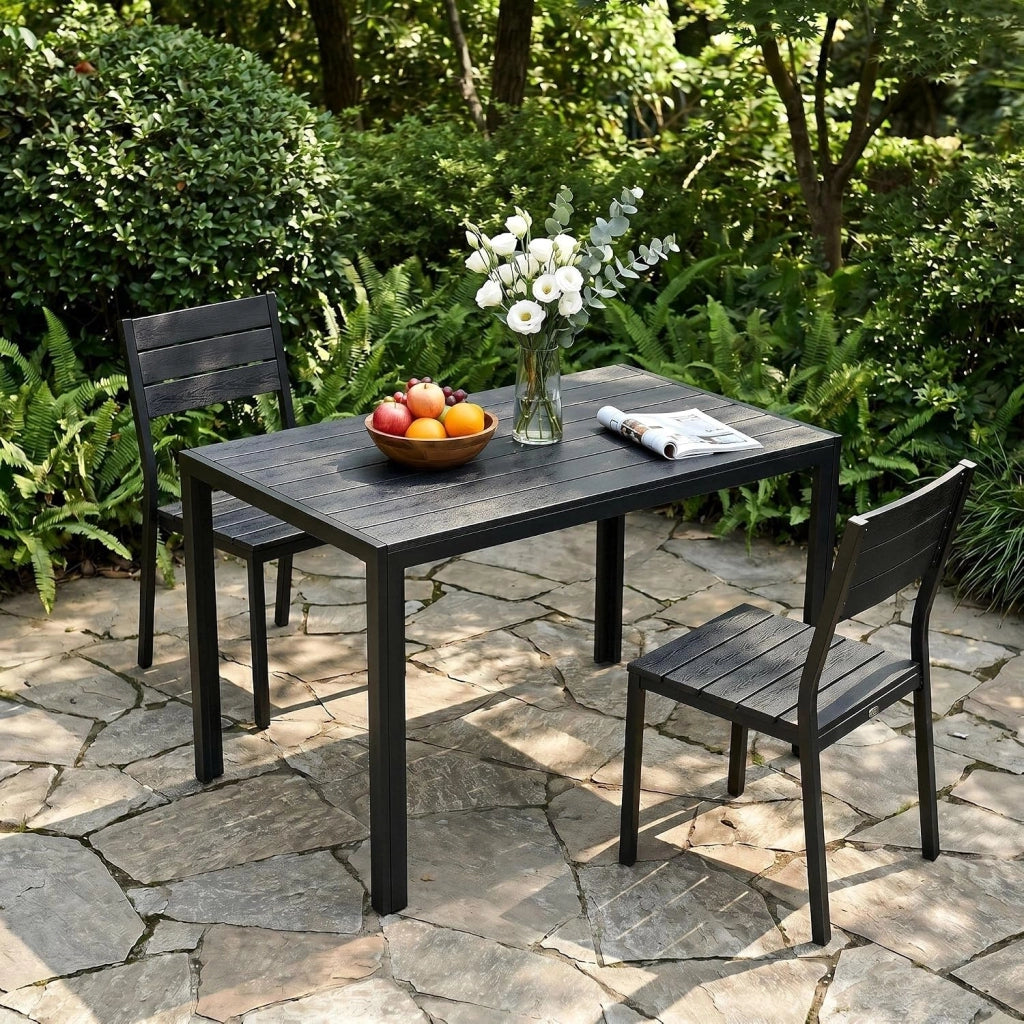 Tavolo da Giardino 110x70 cm, Tavolo da Terrazzo in WPC per 4-6 Persone, Tavolo da Balcone Resistente alle Intemperie con Telaio in Alluminio, Design Effetto Legno,Nero