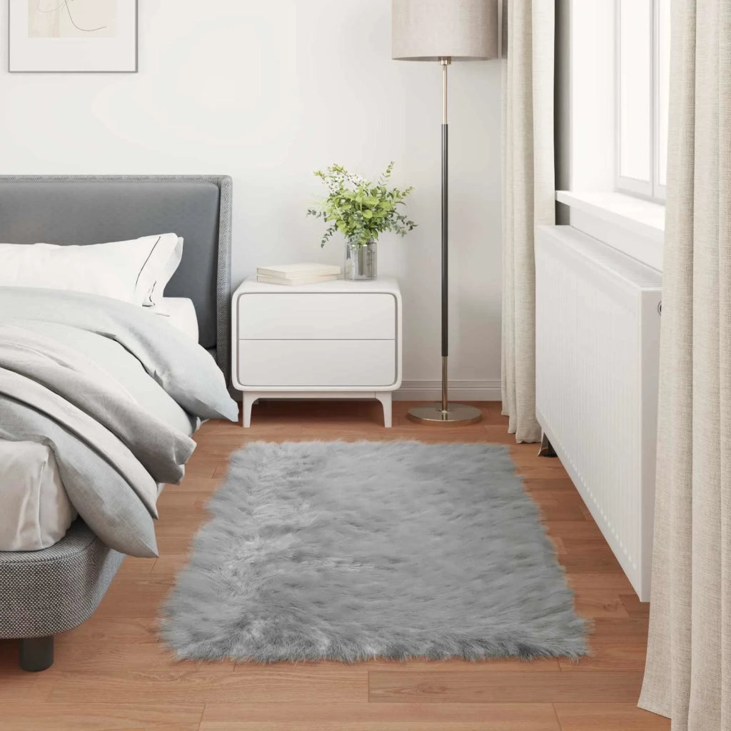 Tappeto in finta TAFALLA Grigio 60 x 110 cm Poliestere