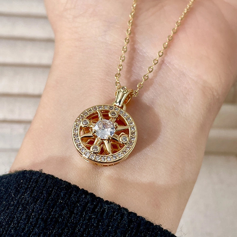 Collana di lusso con girasole in zirconi, design esclusivo, catena rotonda per clavicola