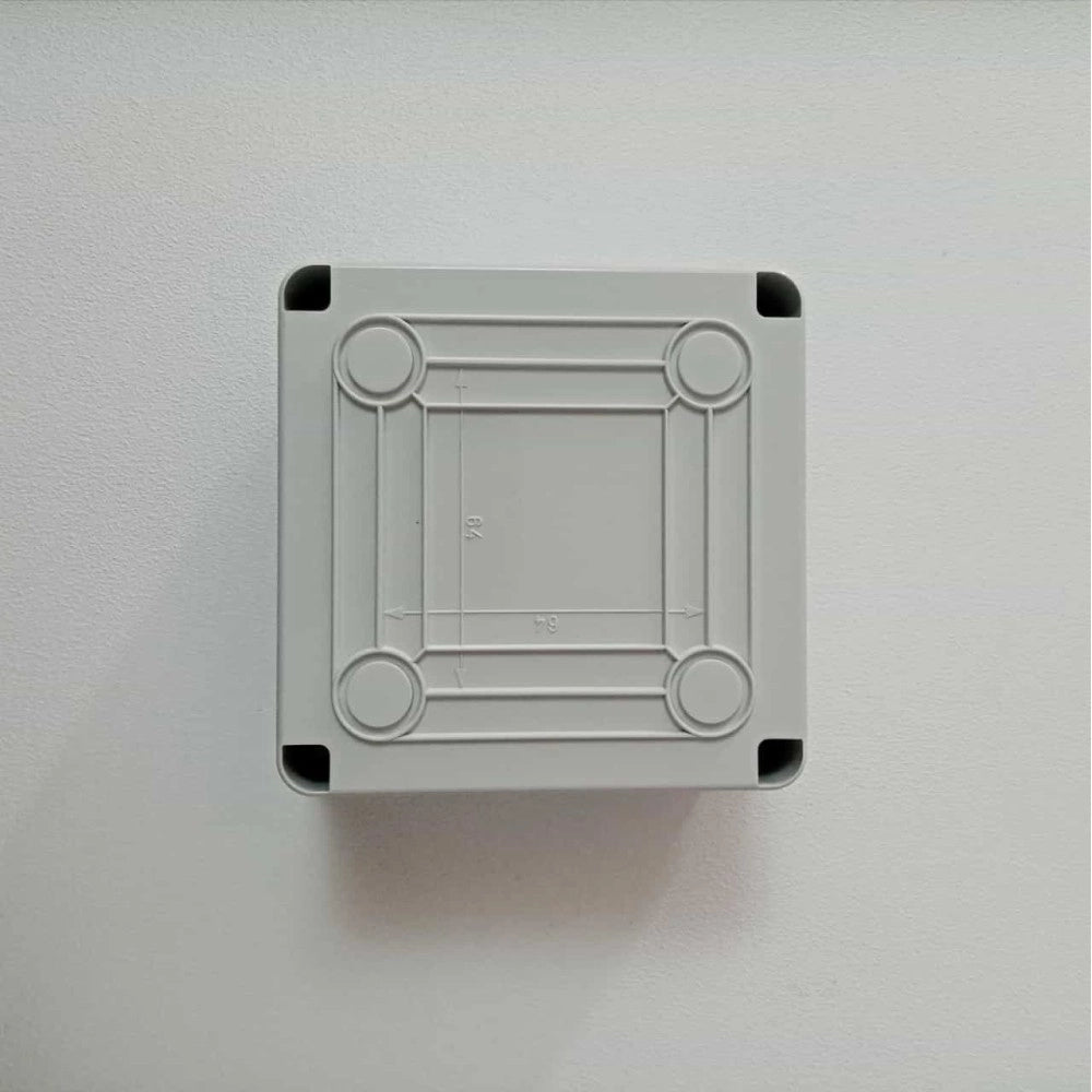 Cassetta derivazione l 100 x h 100 x p 50mm ip56 pareti liscie quadrata