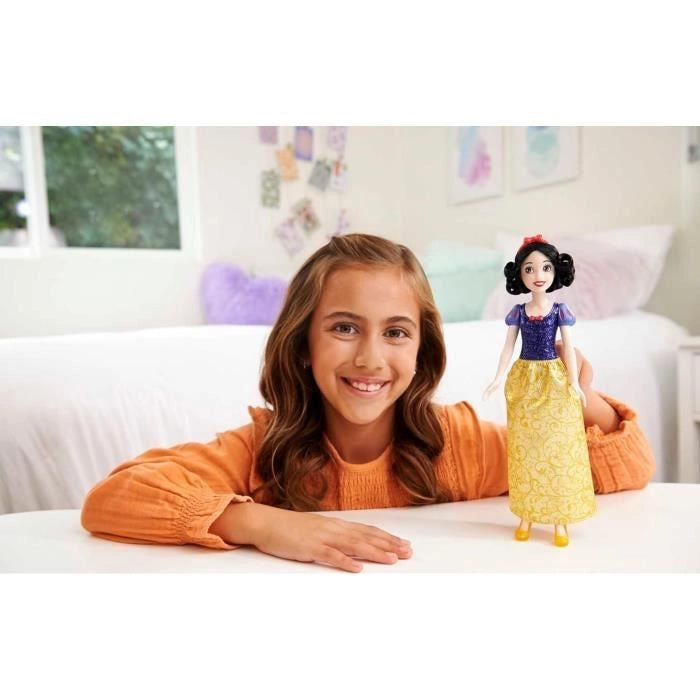 Disney Princess - Snow White Doll 29cm - Mannequins Dolls - 3 anni e +