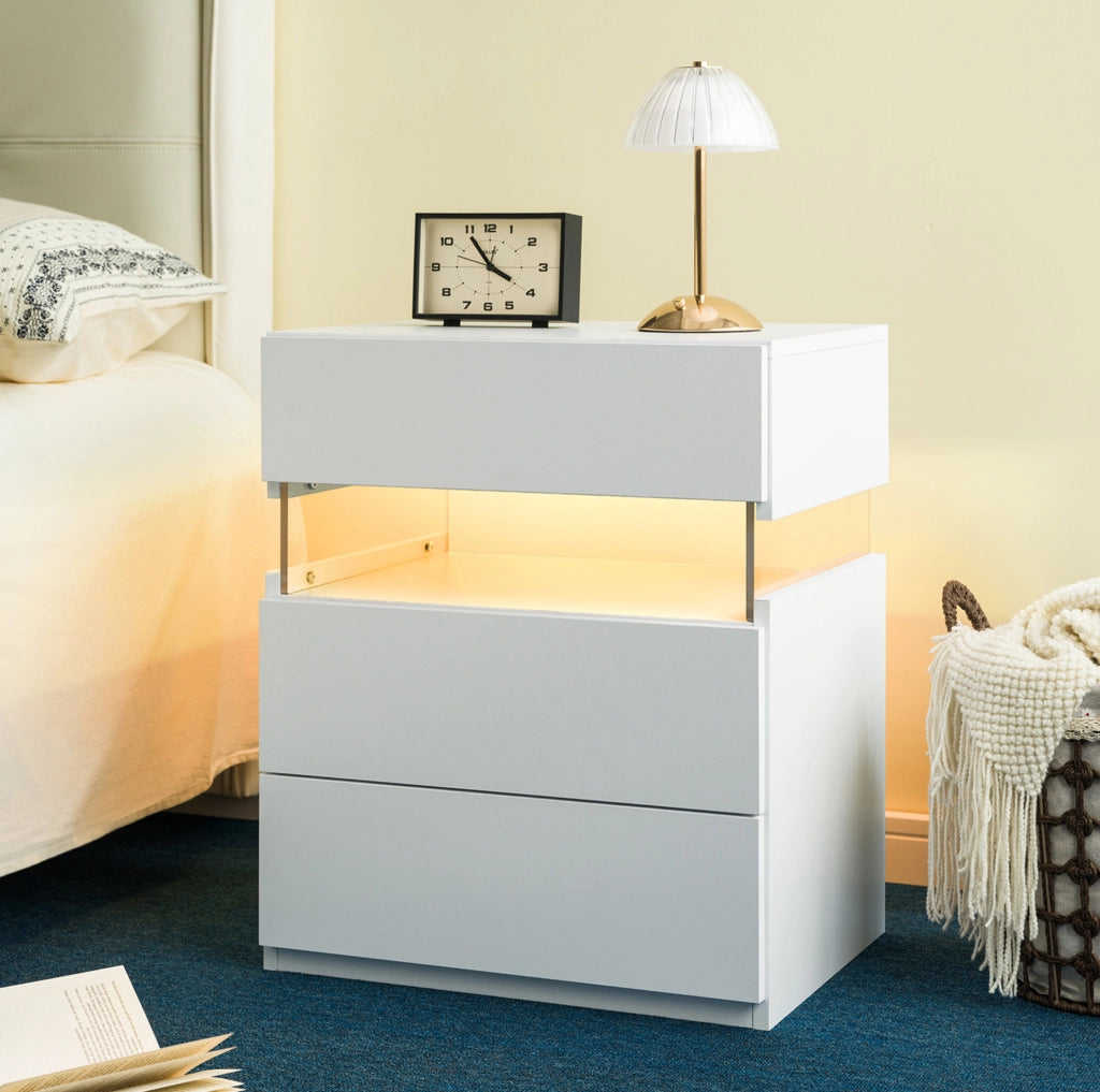 Comodino LED a 3 cassetti con pannello acrilico; legno ingegnerizzato bianco