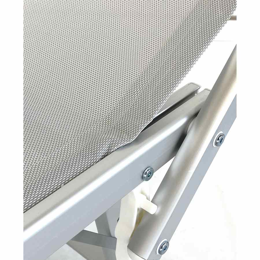 Lettino Prendisole da Giardino 181x60xH39 cm in alluminio e tela grigia Bagnino