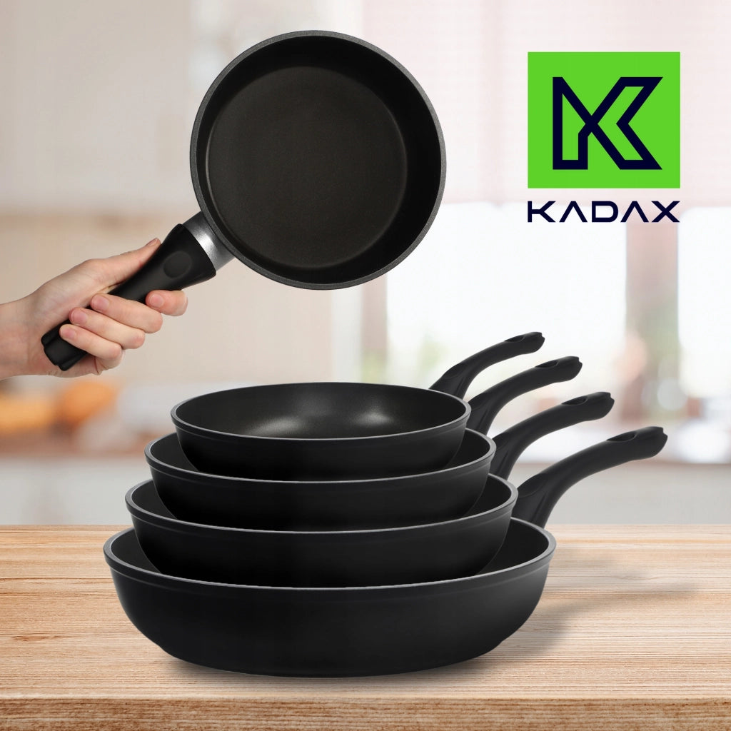 Padella antiaderente KADAX da 20 cm, piccola, per piani cottura a gas e induzione.