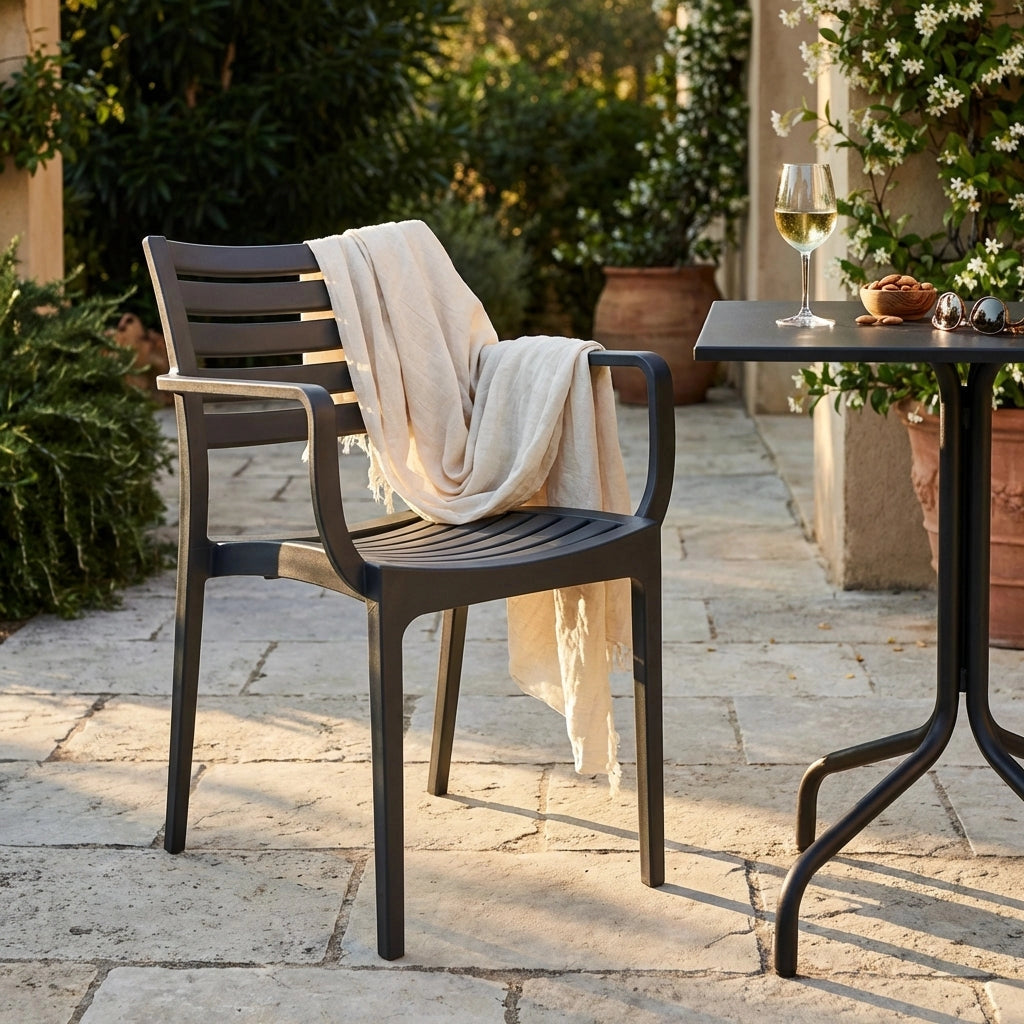 Poltrona da esterno ed interno in Polipropilene cm 58 5x55 2x84 - RONNY