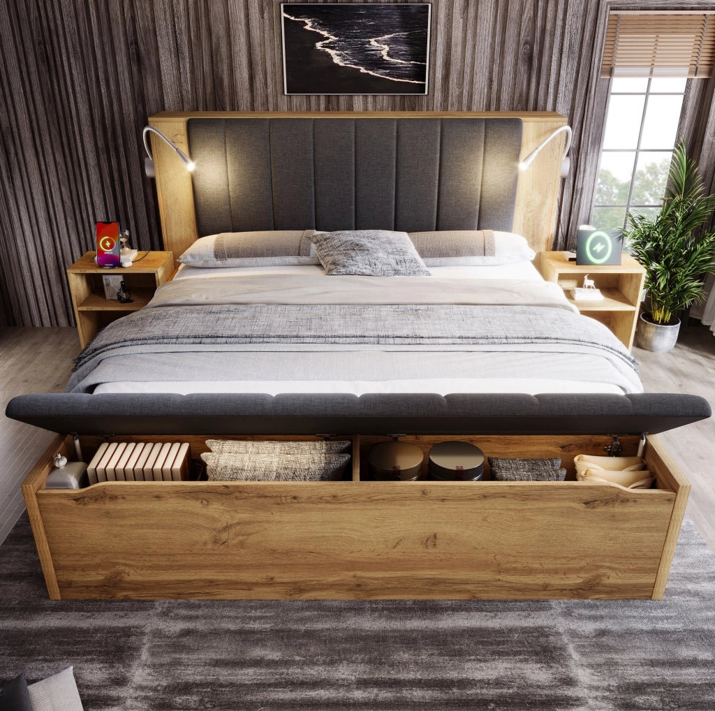 Letto matrimoniale 180x200 cm in legno con testiera reclinabile in lino; LED; USB; comodini e panca contenitore; colore rovere