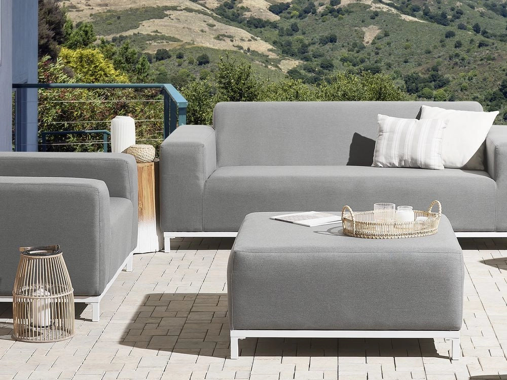 Rivestimento in poliestere grigio ottomana Gambe in alluminio bianco Struttura in metallo Resistente all'acqua per esterni e interni