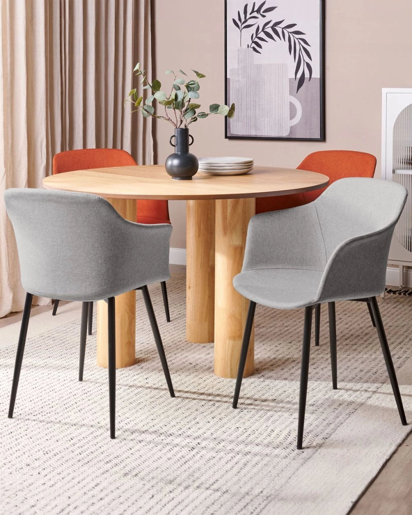 Set di 2 sedie da pranzo in tessuto grigio chiaro imbottito con gambe nere Stile retrò Mobili per il soggiorno
