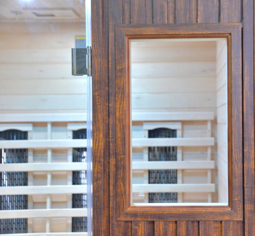 Sauna infrarossi da esterno con tegole canadesi, full optional 153x110x250cm Relpunt Nasha