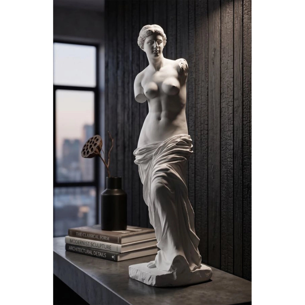 Scultura Statua Woman figura femminile in resina bianca