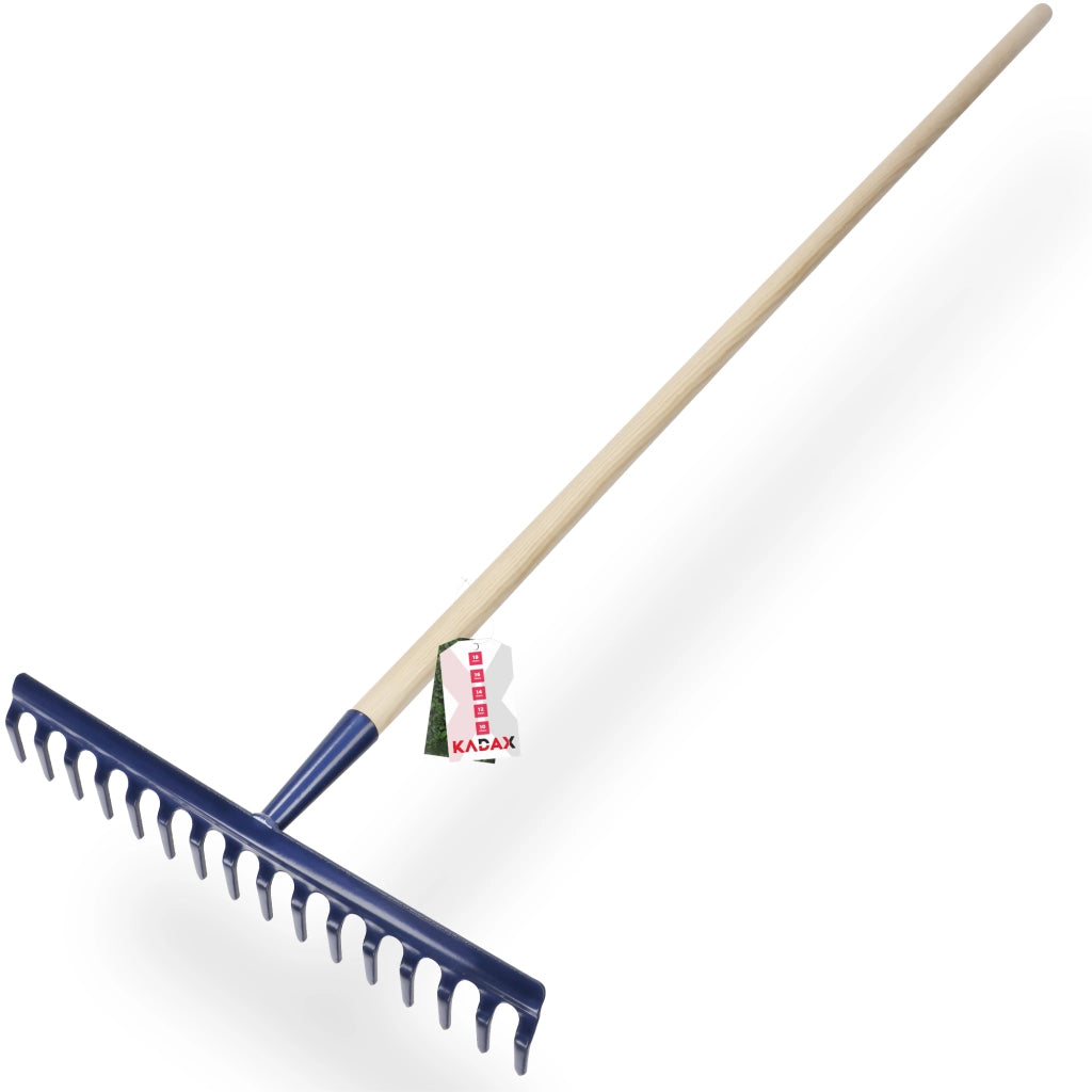 Rastrello da giardino KADAX con manico in legno, lunghezza 150 cm, denti in acciaio temprato, 16 denti.
