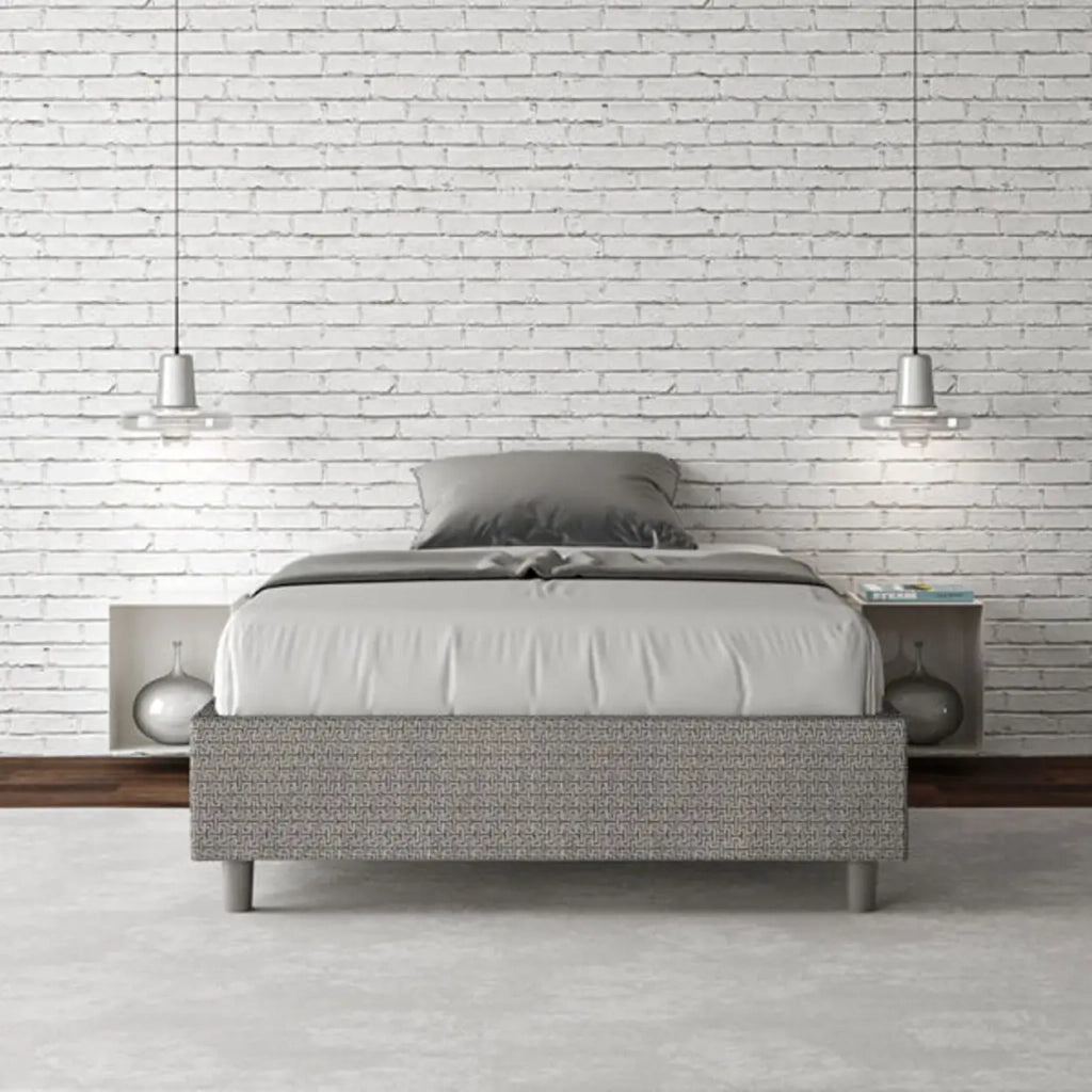 Letto una piazza e mezza contenitore imbottito 120x190 tessuto Labirinto 2 grigio Azelia