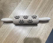 Roller decorativo con disegno a rilievo unico per creazioni di ceramica e vetro.