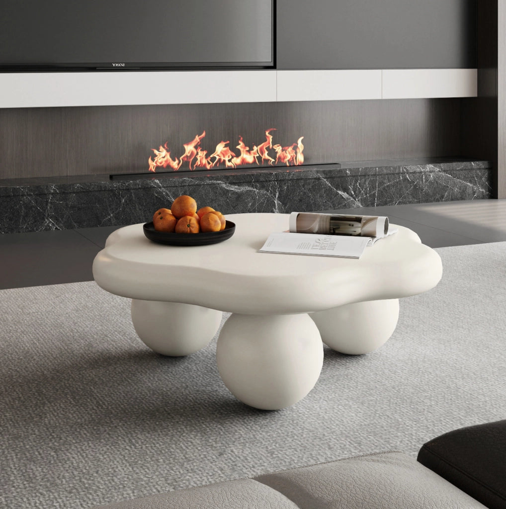 Tavolino da caffè 79x79x31 cm a forma di nuvola con gambe sferiche in MDF e plastica crema