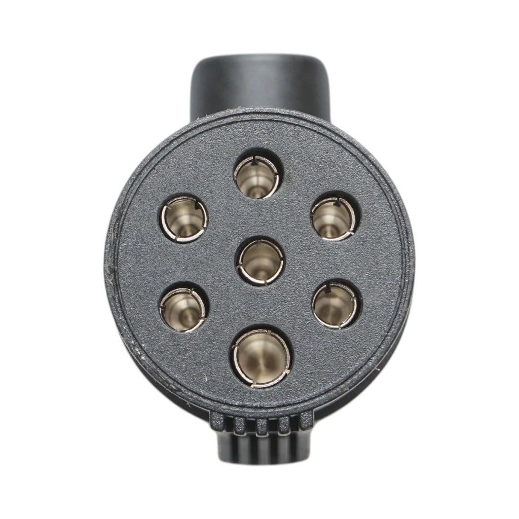 Presa per rimorchio Case IH, New Holland, Steyr 12V, 7 pin Codice OEM 51305590 Breckner Germany