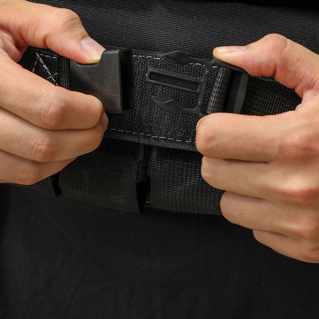 Gilet Zavorrato da 20kg Regolabile 50x40 cm con Strisce Catarifrangenti Nero