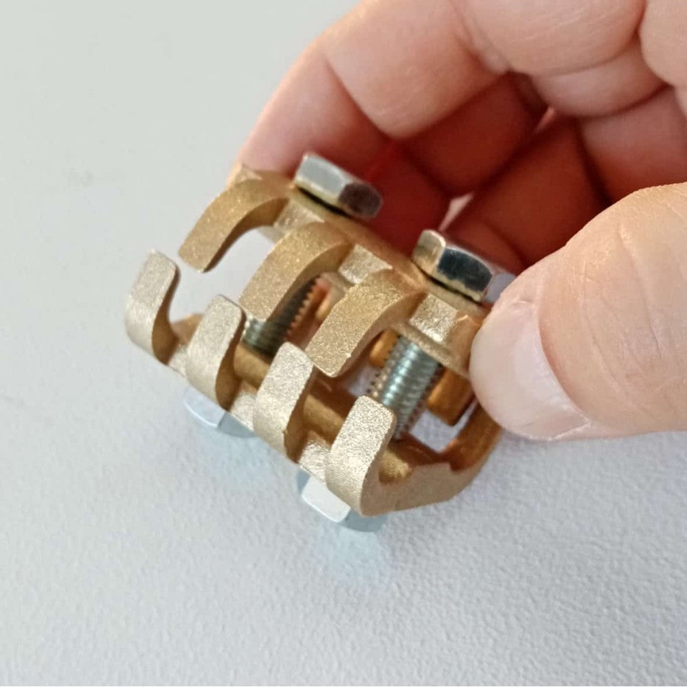 Cem2339 - morsetto bifilare a pettine a 2 bulloni sezione 35-70mm