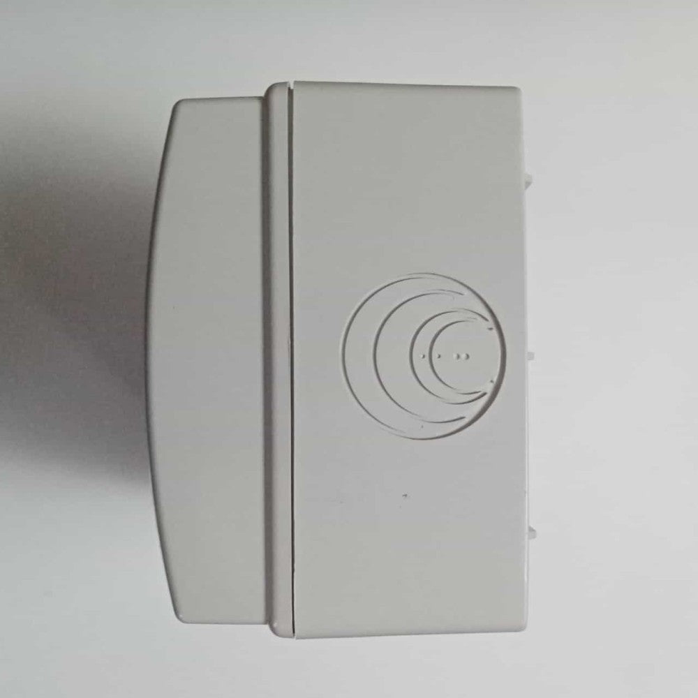 Centralino stagno cassetta da parete con sportello capienza 4 moduli ip65