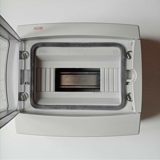 Centralino stagno cassetta da parete con sportello capienza 8 moduli ip65