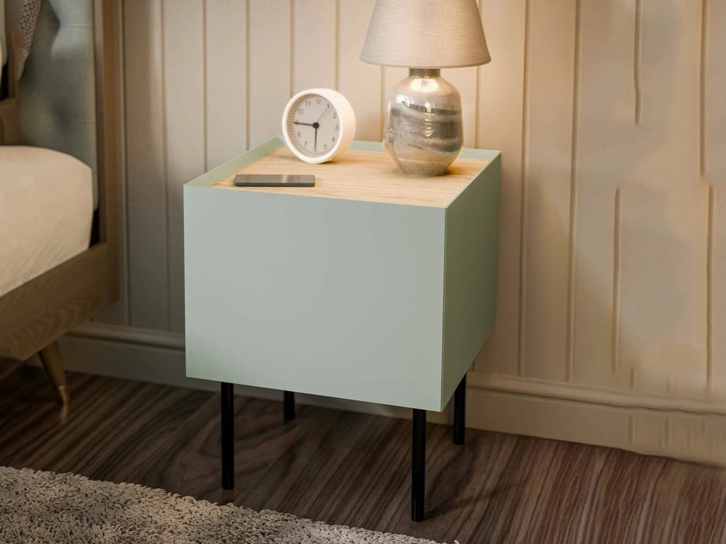 Set di 2 comodini Preci, Comò basso con cassetto e vano interno, Finitura effetto liscio, 40x41 h60 cm, Verde e Rovere