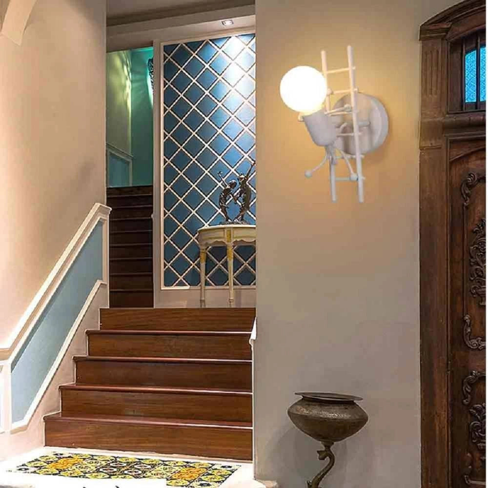 Trade Shop - Applique Da Parete Decorativo Forma Omino Sulla Scala In Metallo Attacco E27 Aq49 -