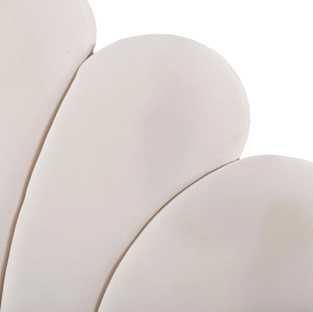 Letto imbottito 140x200 cm con contenitore idraulico e testiera floreale beige