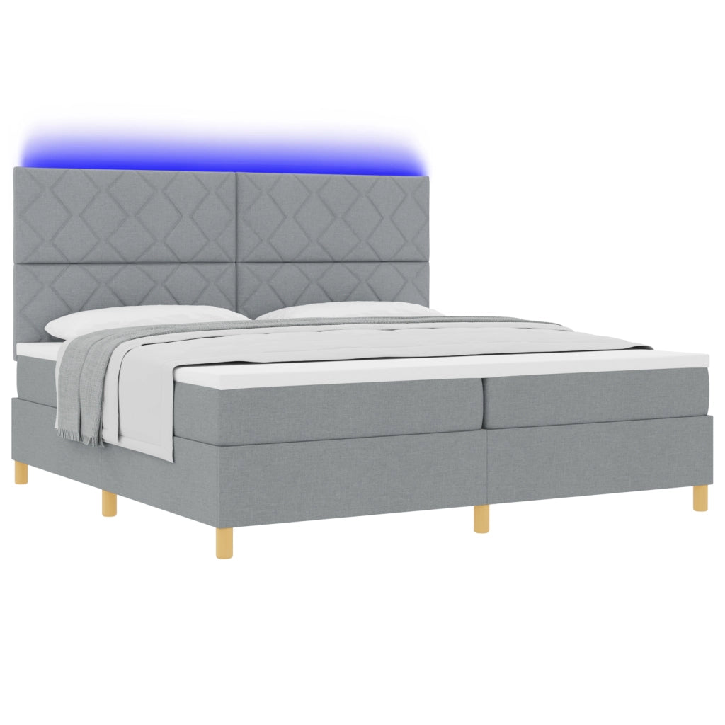 Letto a Box con Materasso e Luce LED Grigio chiaro 200x200 cm Tessuto