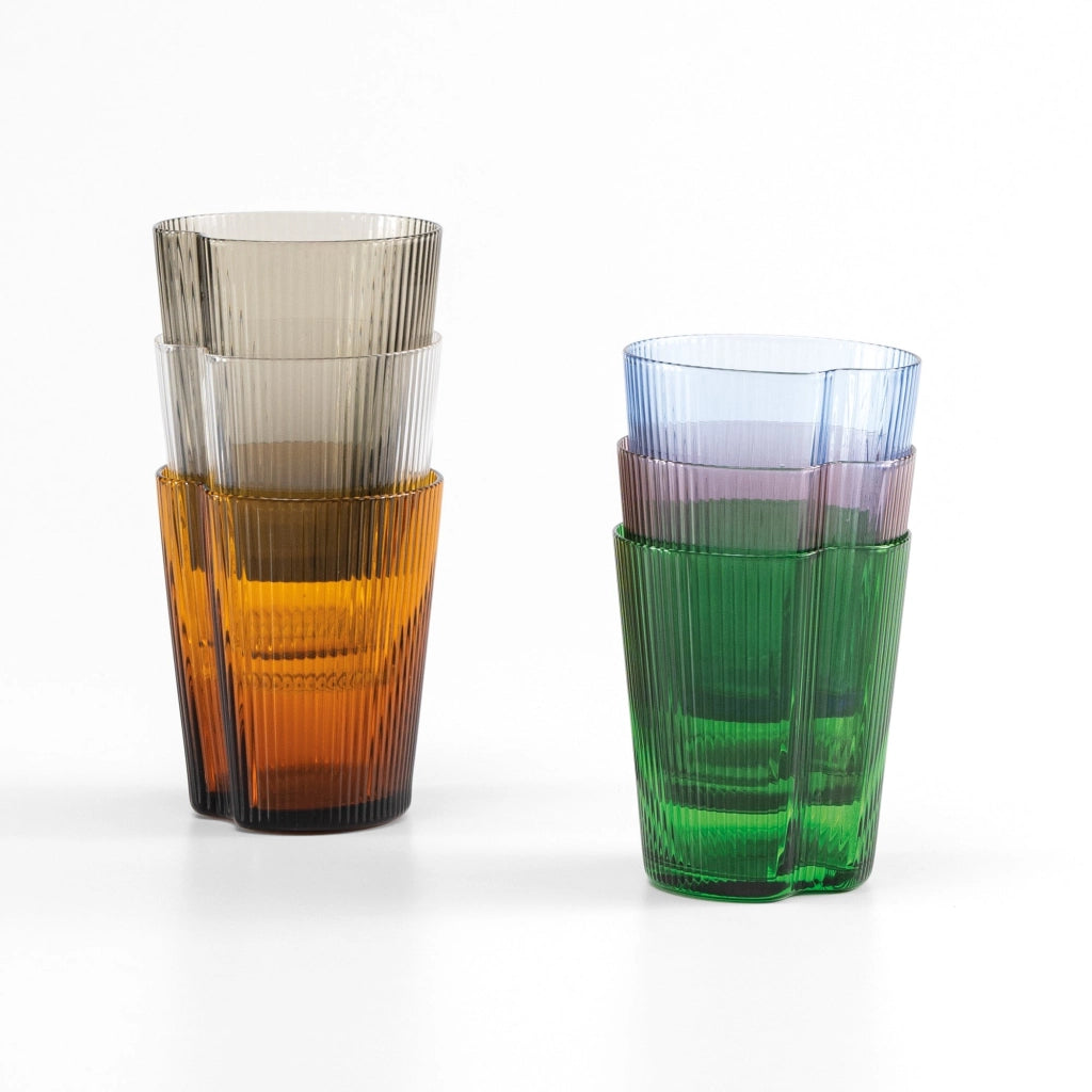 Set 6 Bicchieri Tumbler Handy in vetro soffiato colorato Verde Mela, design ergonomico impilabile con finitura a solchi verticali, uso quotidiano