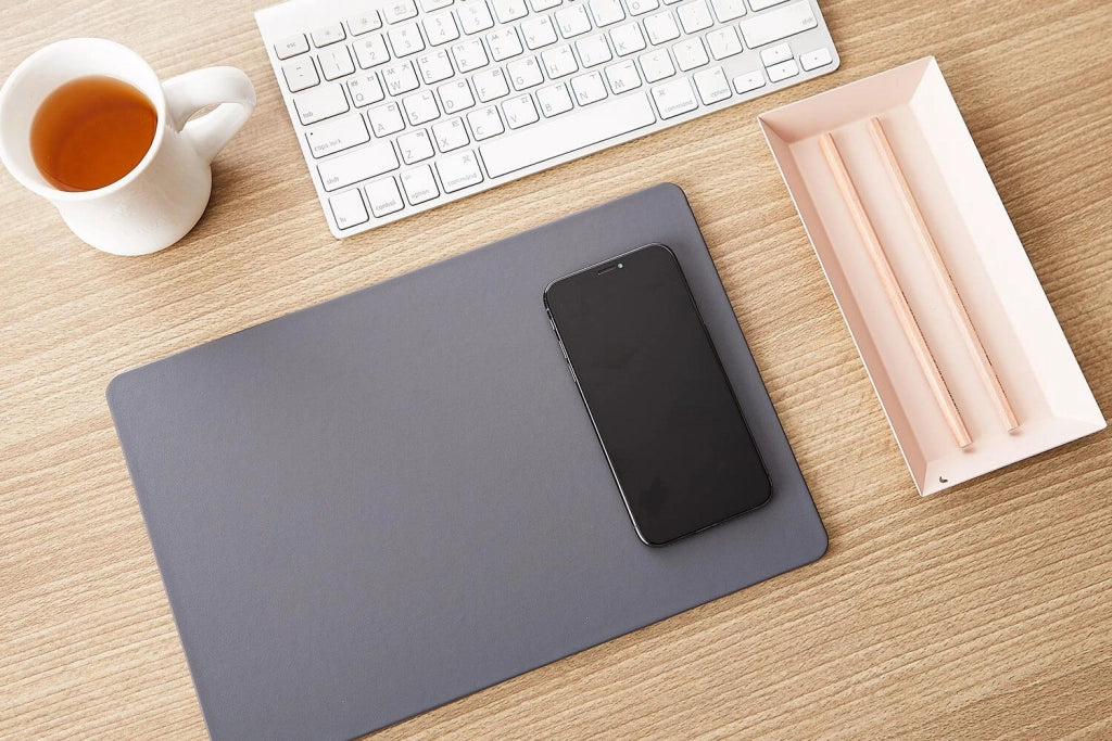 Tappetino per Mouse 20,5x30,5x0,5 cm con Base di Ricarica Wireless Blu Notte