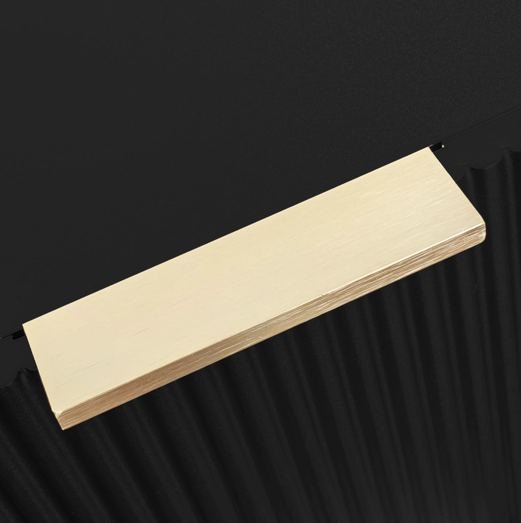 Credenza moderna con 6 cassetti 120x40x77 cm in truciolare nero e oro