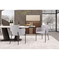 Sedia da pranzo CAMPBELL – Tessuto beige chiaro – Braccioli – Piedi in metallo nero – Stile design / industriale