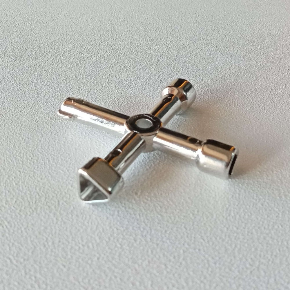 Chiave universale metallica per contatore acqua luce e gas