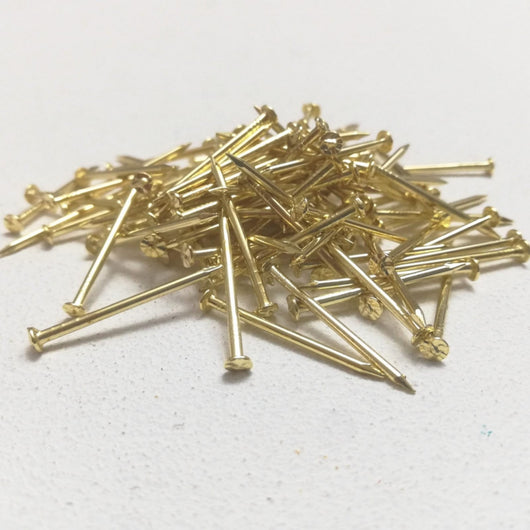 Chiodi di acciaio ottonati da 1,40x25mm - 100pz